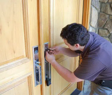 Golden Locksmith Services Louisville, KY 502-369-1672 Golden Locksmith Services Louisville, KY 502-369-1672 - 10-House-Locksmith
